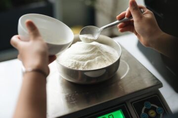 measuring dry ingredients